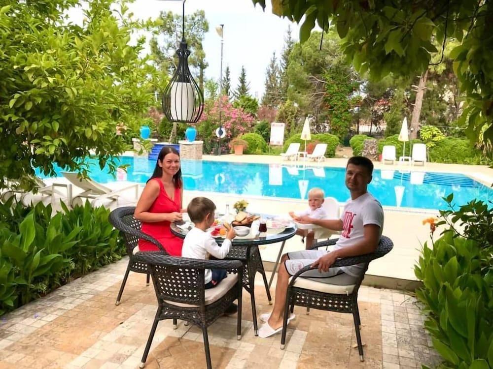 Akkent Garden Hotel Φετιγιέ Εξωτερικό φωτογραφία